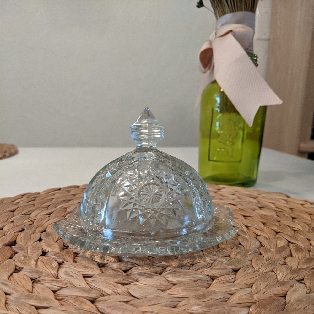 Indiana Glass Butter Dish, Child/Toy Size, No 300